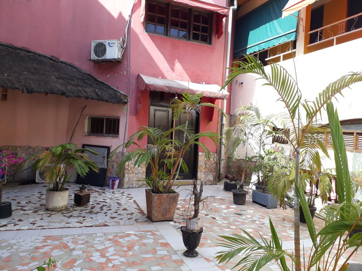 Hotel Residence Seven 7 Abidjan Luaran gambar