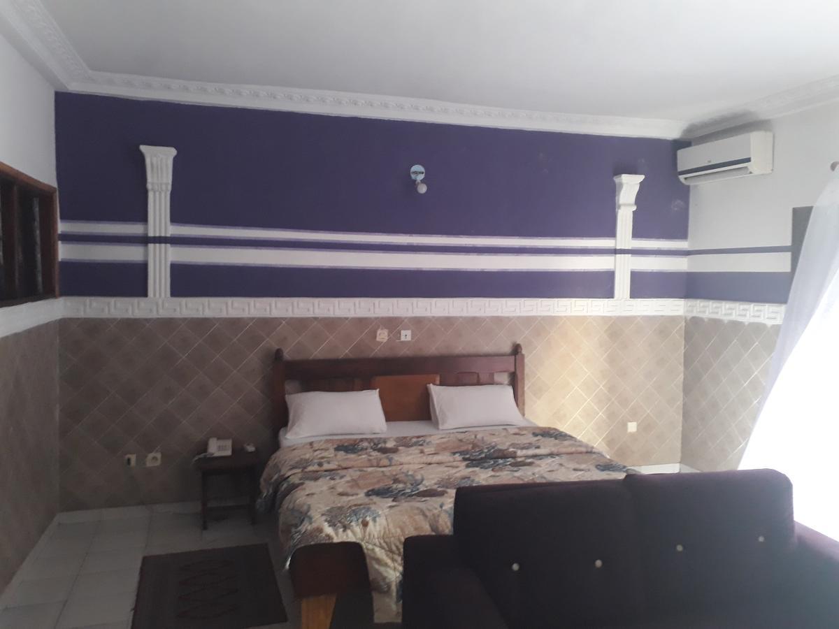 Hotel Residence Seven 7 Abidjan Luaran gambar